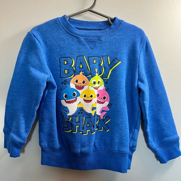 Lot of 3T Sweatshirts - 3 pieces total.  Baby Shark, Spiderman, dinosaur print. - Picture 1 of 3